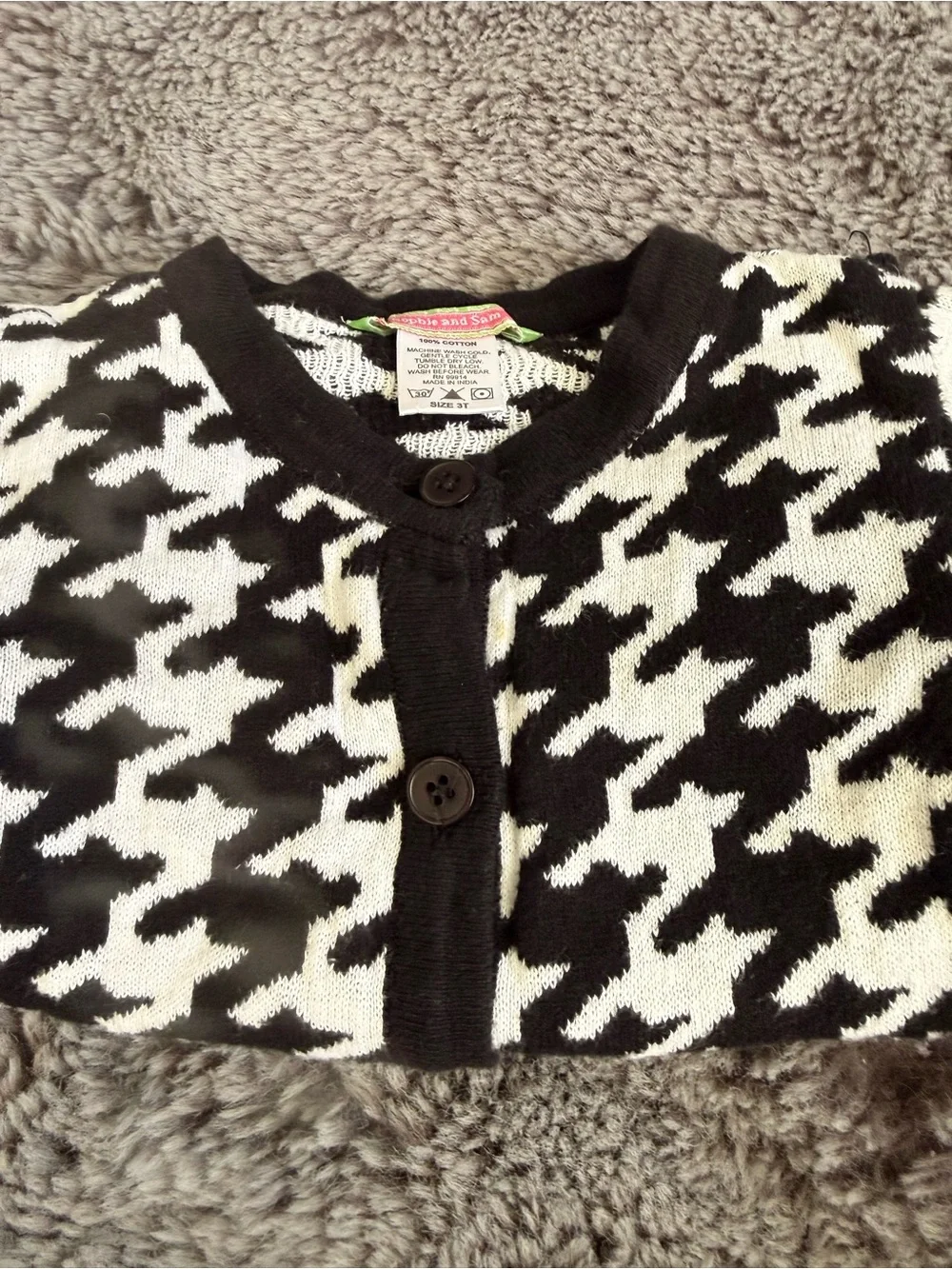 Sophie And Sam chic black